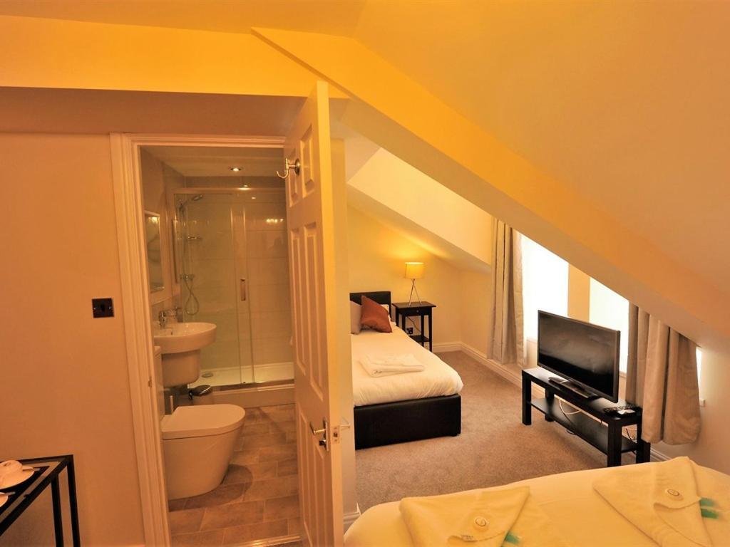 Gail'S Guest House Баррі Екстер'єр фото